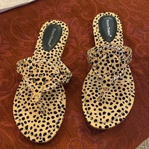 NIB Pierre Dumas Cheetah Print Sandals - Size 10